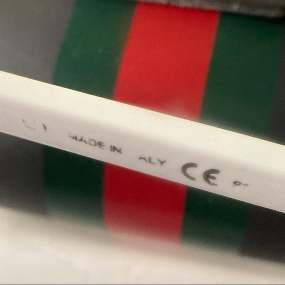 Authentic Gucci 1636/S Sunglasses - Picture 4 of 7